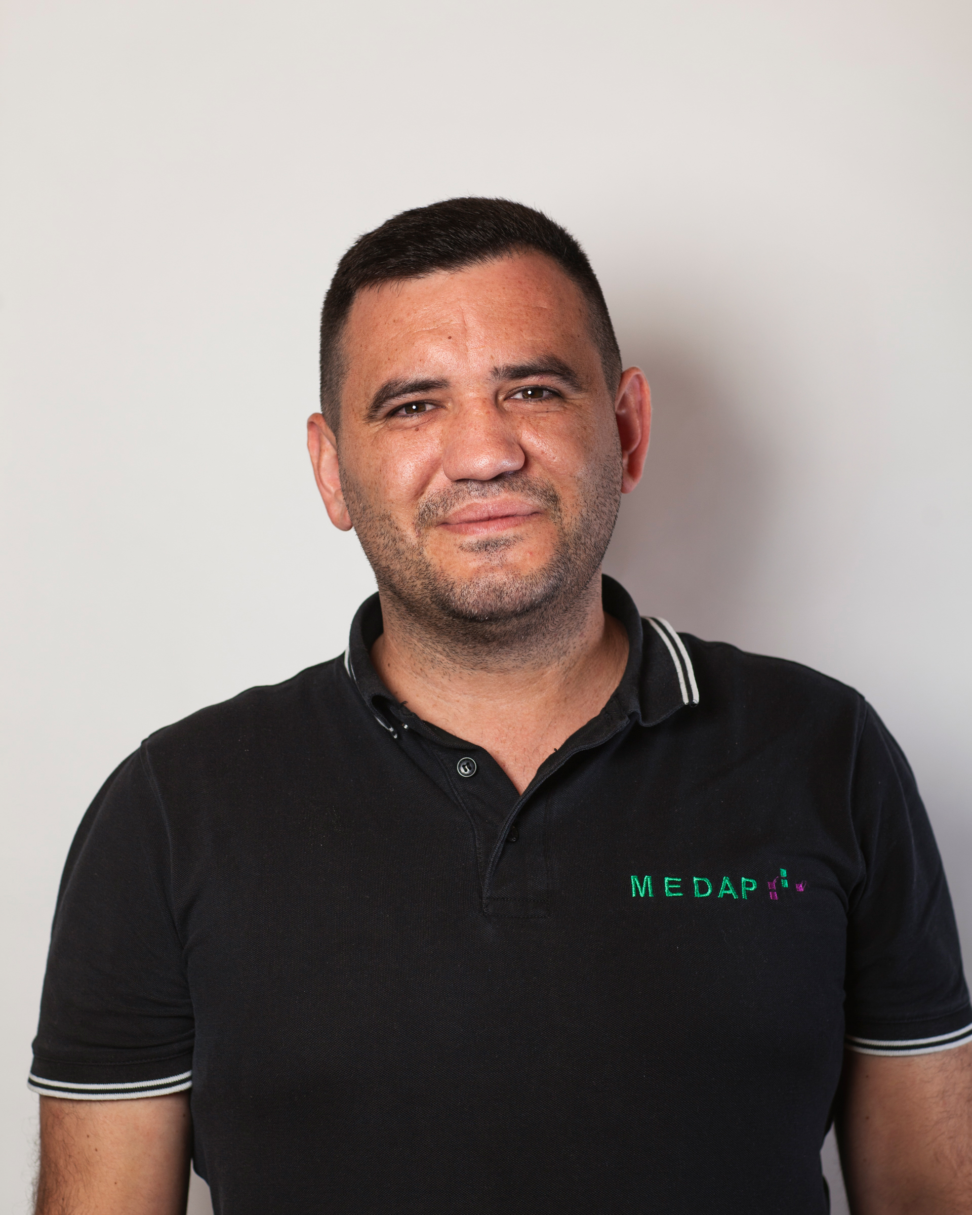 Artan Abazi, Projektleiter